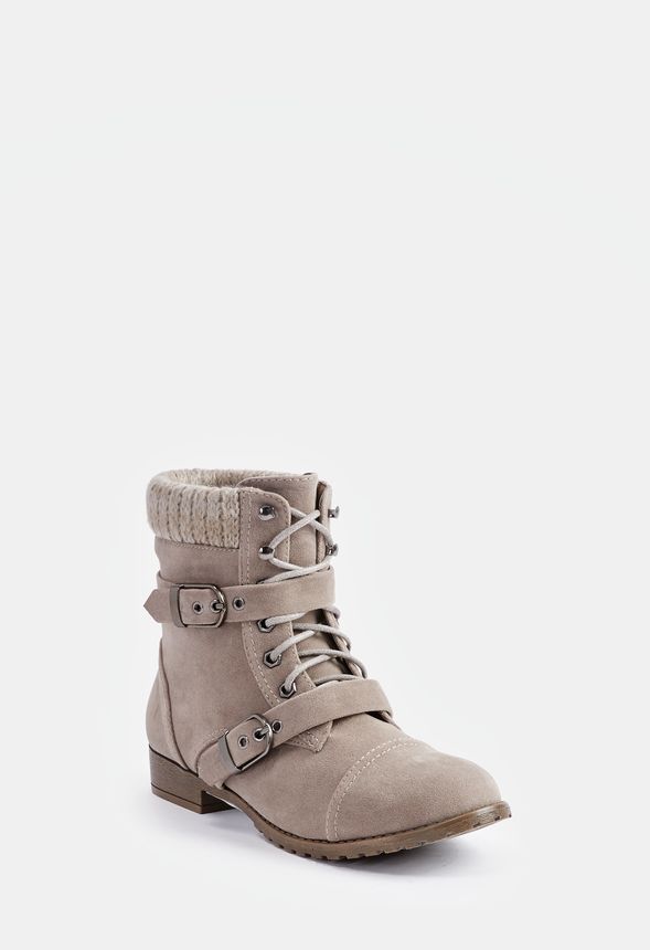 Nyaling boots deals