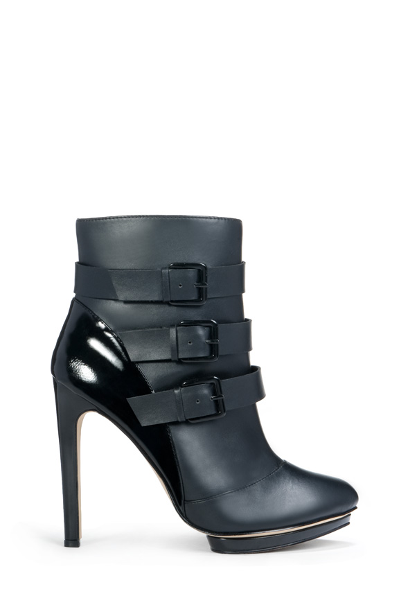 Ellette Shoes in Black - Get great deals at JustFab