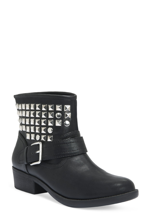 Brooklynn Shoes in Black - Get great deals at JustFab