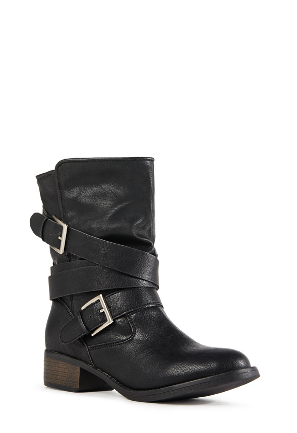 Dustin Shoes in Black - Get great deals at JustFab