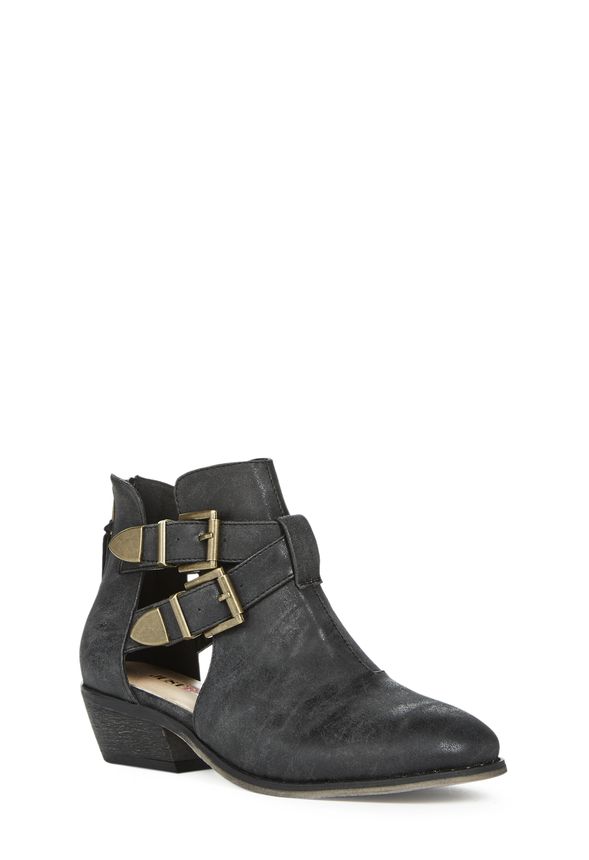 Shaylene Shoes in Black - Get great deals at JustFab