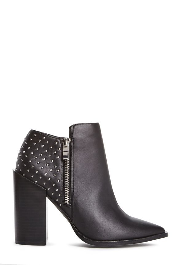 Tonlie Shoes in Black - Get great deals at JustFab