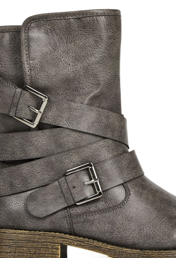 Madden girl sales montie moto boot