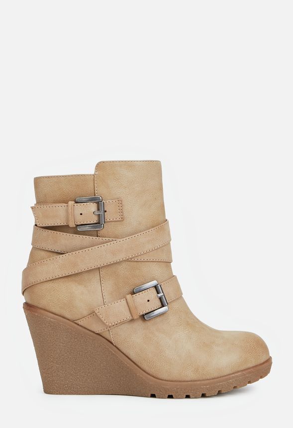 Romea Shoes in Sand - Get great deals at JustFab