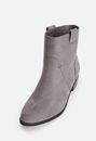 Maesha Boot