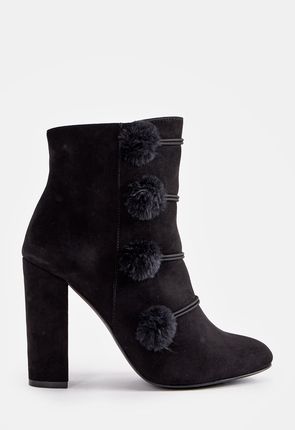 Shanaya Shoes in Black - Get great deals at JustFab