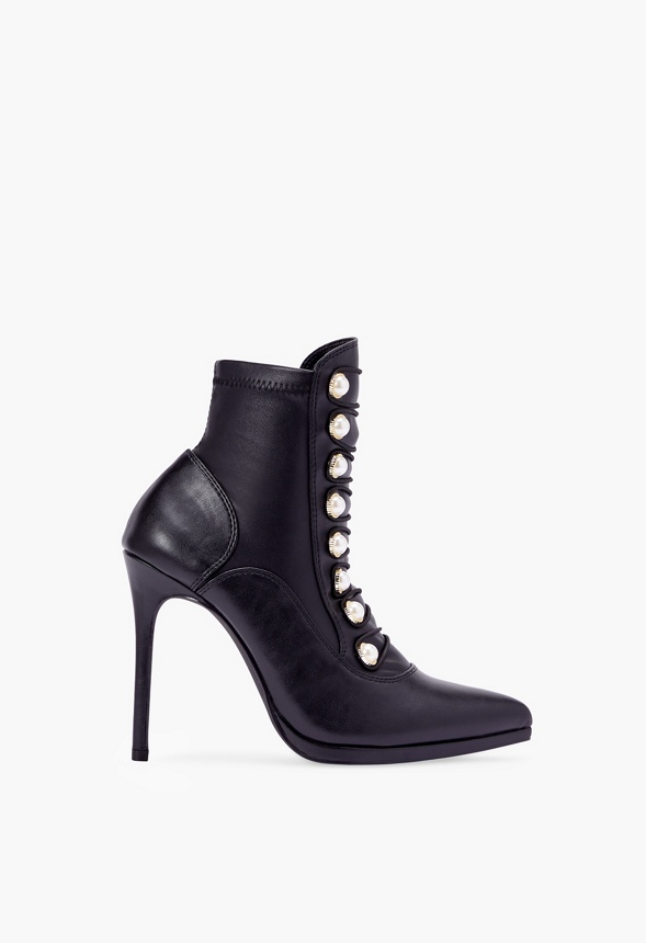 Chenin Throwback Heeled Ankle Boot