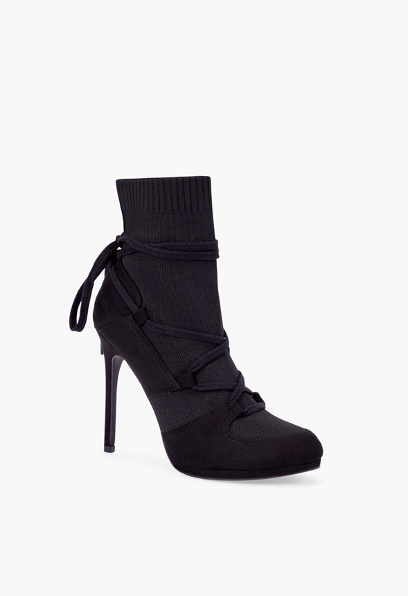 Lou Throwback Lace-Up Ankle Boot