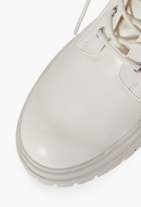 Kelly Eyelet Combat Boot