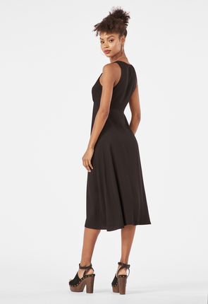 Vestido midi con botones