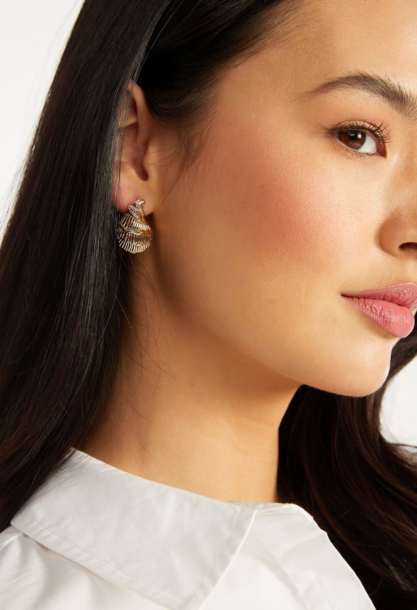 Kaia Textured Metal Shell Stud Earrings