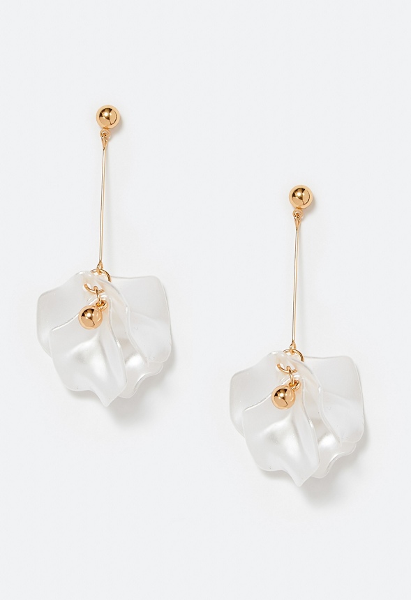 Tam Pearlized Petals Flower Drop Earrings