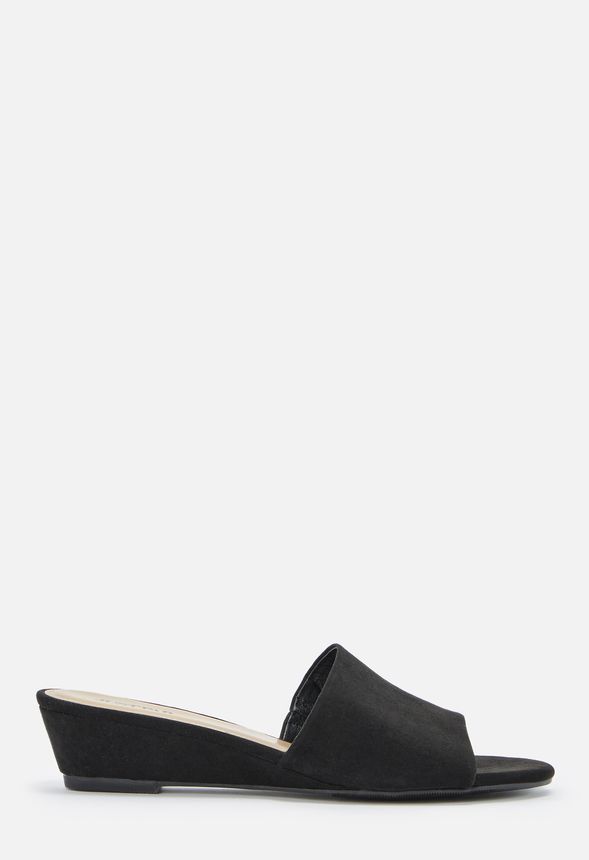 black low wedge shoes