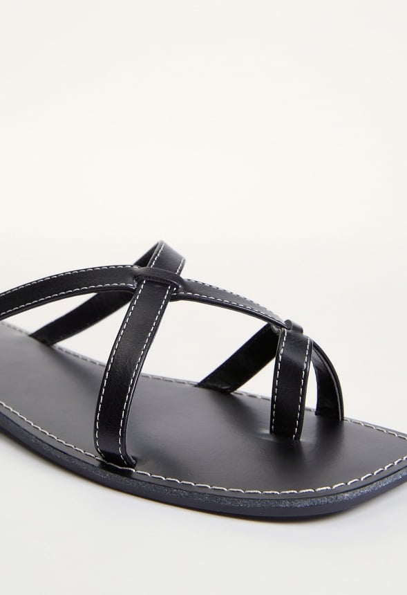 Chleo Flat Sandal