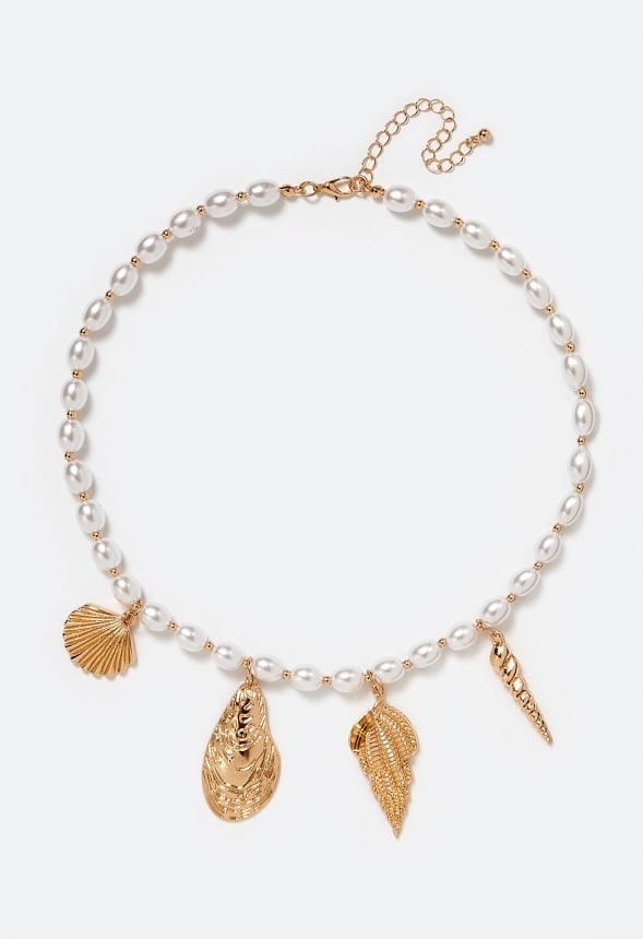 Blake Organic Pearls Necklace With Shells Charms