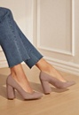 Daphne Block Heel Court