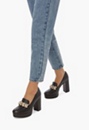 Adele Throwback Platform Court