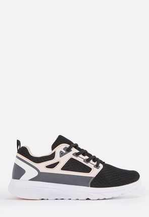 Skor Aerin Performance Sneakers i Svart Fantastiska erbjudanden