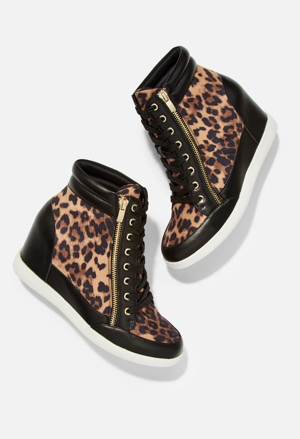 The Cool Girl Wedge Sneaker Schuhe in The Cool Girl Wedge Sneaker