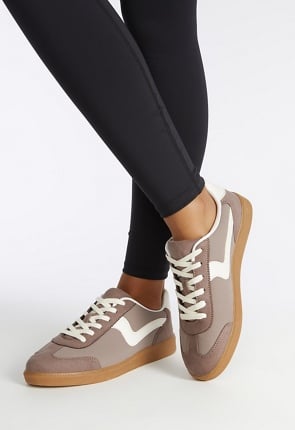 Demi Court Trainers