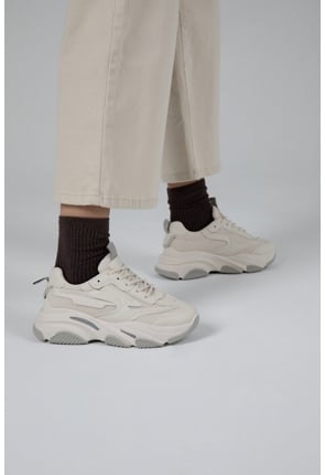 Evie Sneaker