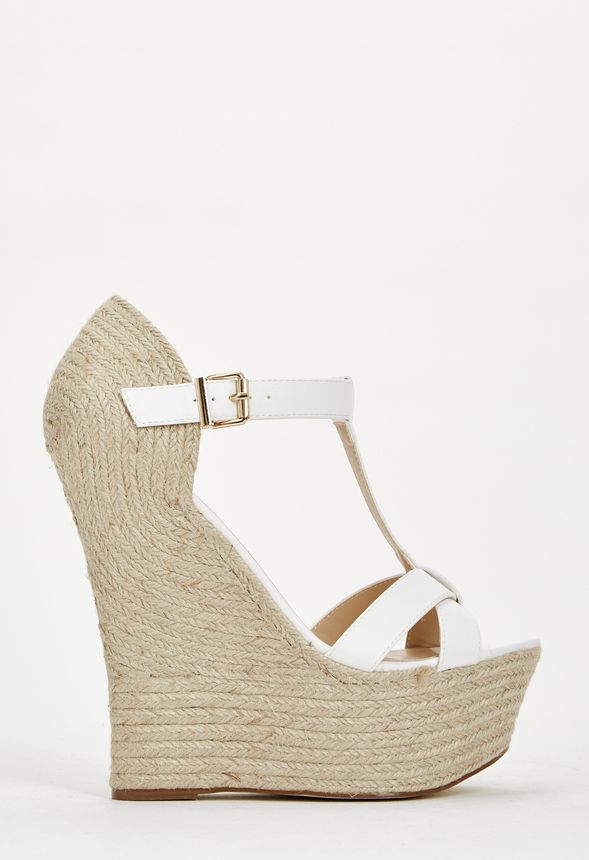 Ciana Shoes in White - Get great deals at JustFab