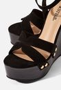 Pool Party Wedge
