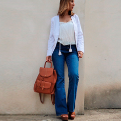 Amandine's outfit with flare jeans